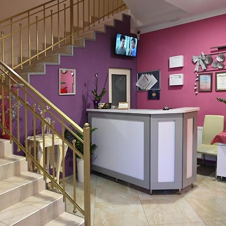 Hotel " Boutique " Ujgorod Dış mekan fotoğraf