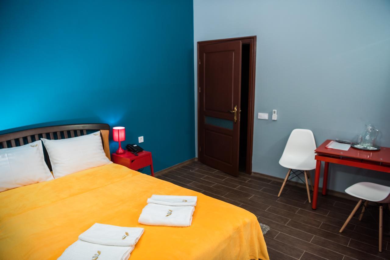 Hotel " Boutique " Ujgorod Dış mekan fotoğraf