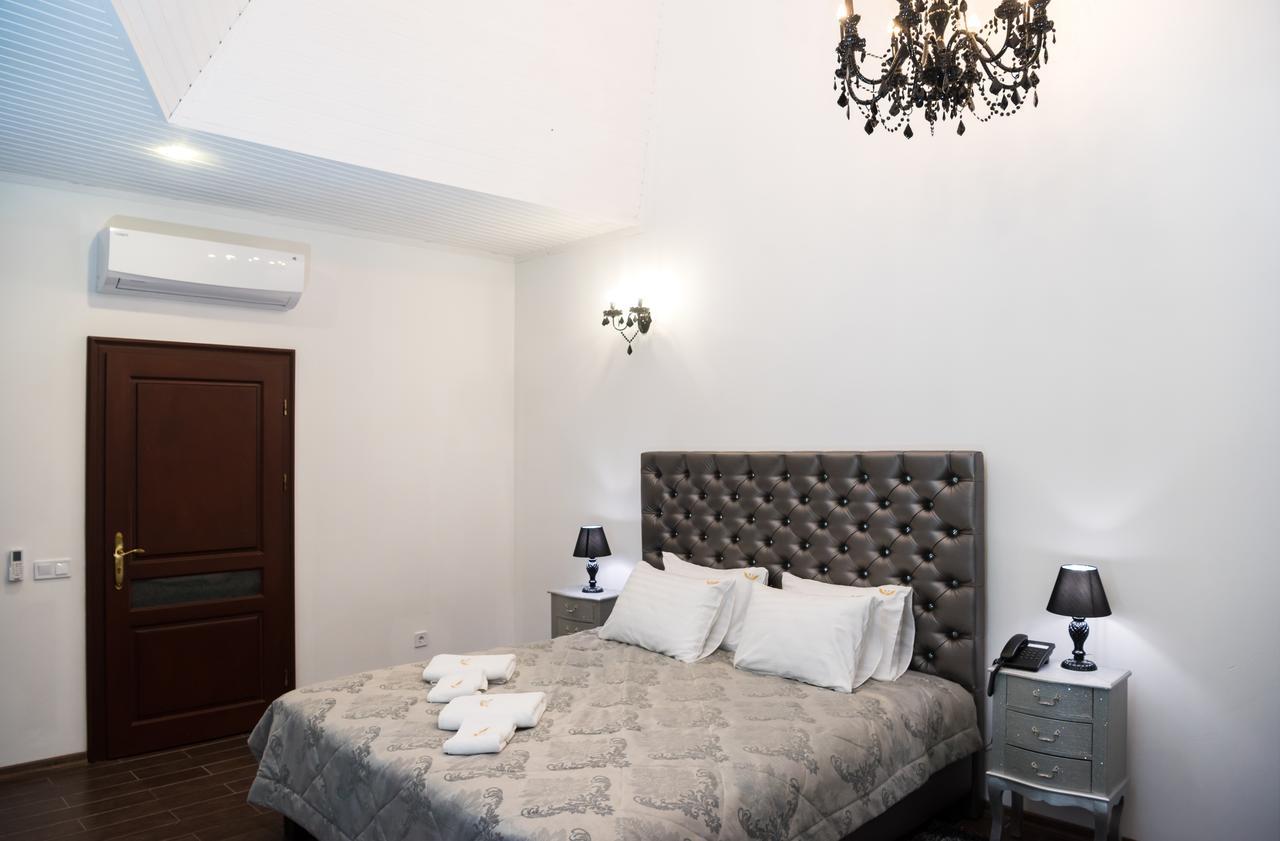 Hotel " Boutique " Ujgorod Dış mekan fotoğraf