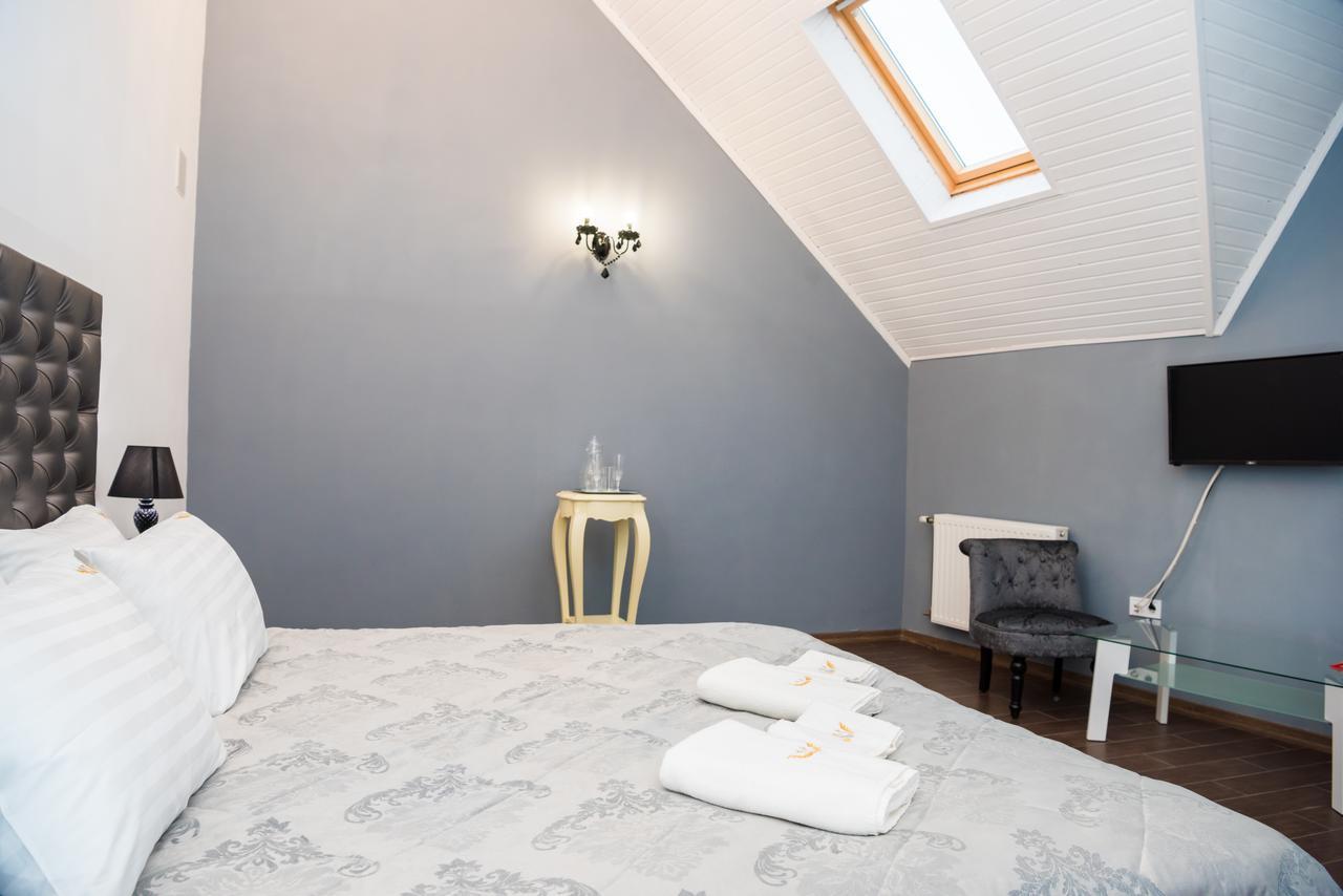 Hotel " Boutique " Ujgorod Dış mekan fotoğraf