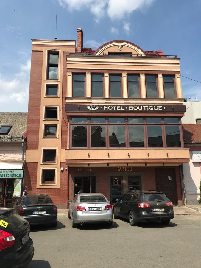 Hotel " Boutique " Ujgorod Dış mekan fotoğraf